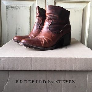 FREEBIRD by Steven Salt Leather booties size 6