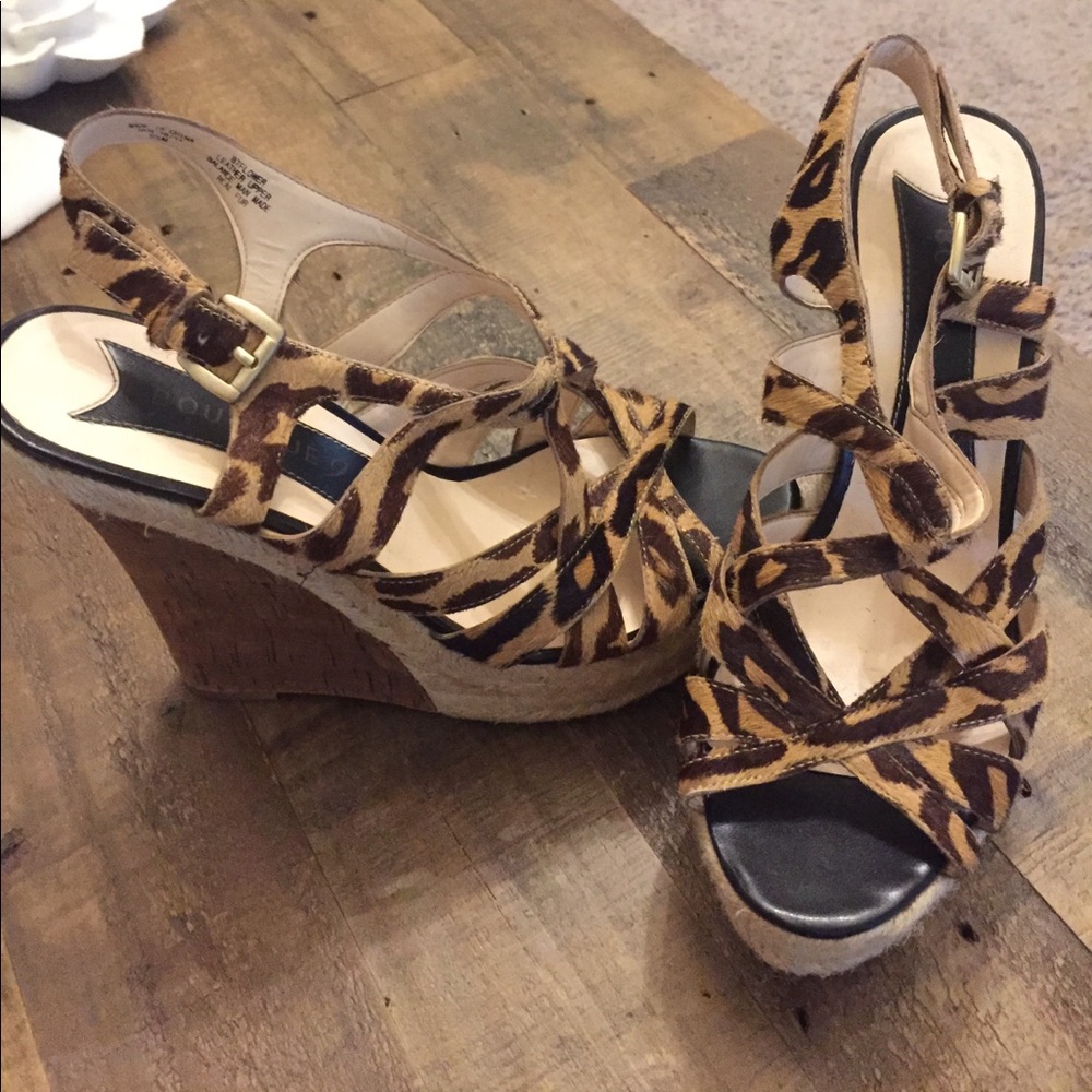 Boutique9 wedges leopard print
