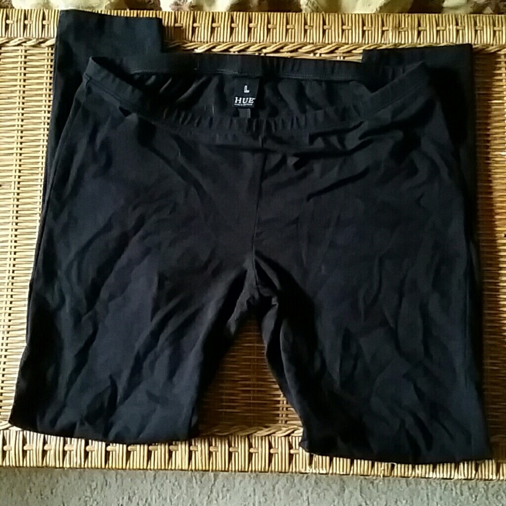 *SOLD* RE-POSH Hue Leggings