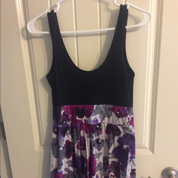 Express dress - Picture 2 of 3