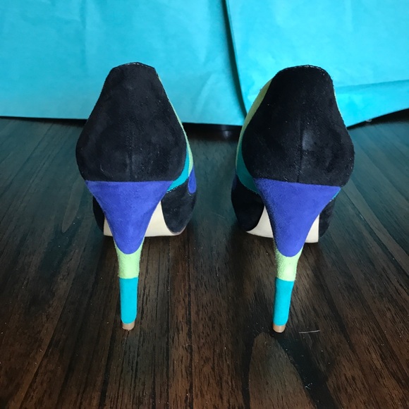 INC International Concepts leather color blk heels - Picture 4 of 5