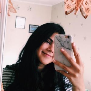 Meet your Posher, Fernanda