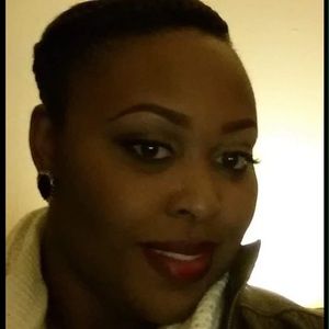 Meet your Posher, Angie