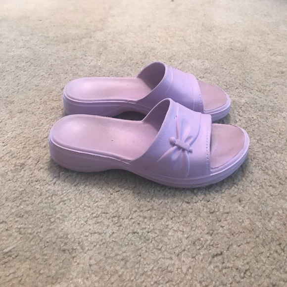 Purple slip on slippers Sz 6 - Picture 2 of 4