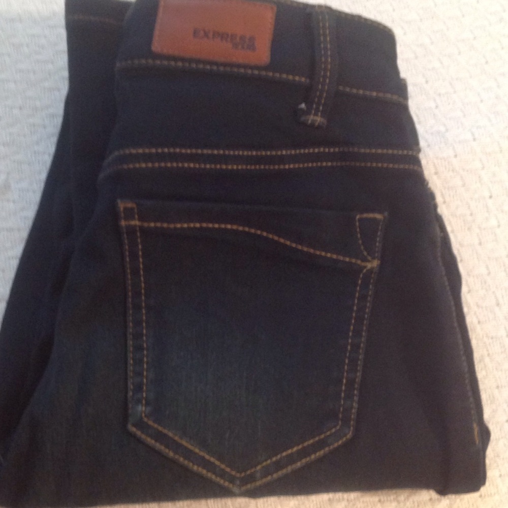 NWOT! Express Jean Leggings Shop & Help 2 Shelters