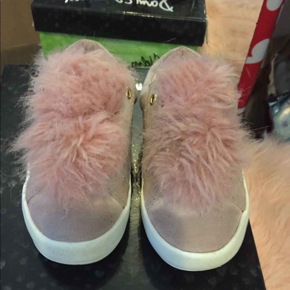 Sam Edelman Pom Pom sneakers Size 8 toddler
