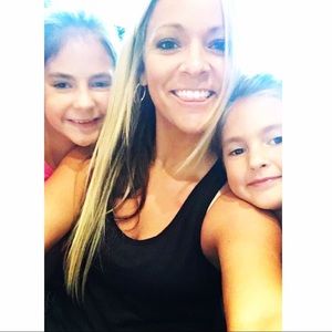 Meet your Posher, Brooke