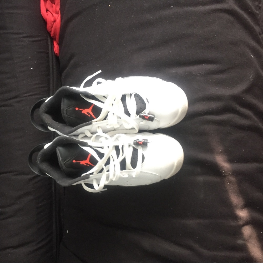 Air Jordan 6's Infrared lows