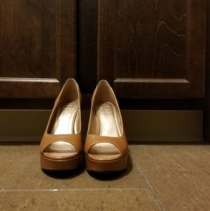 BCBG Paris black and tan  open toe wedge heels