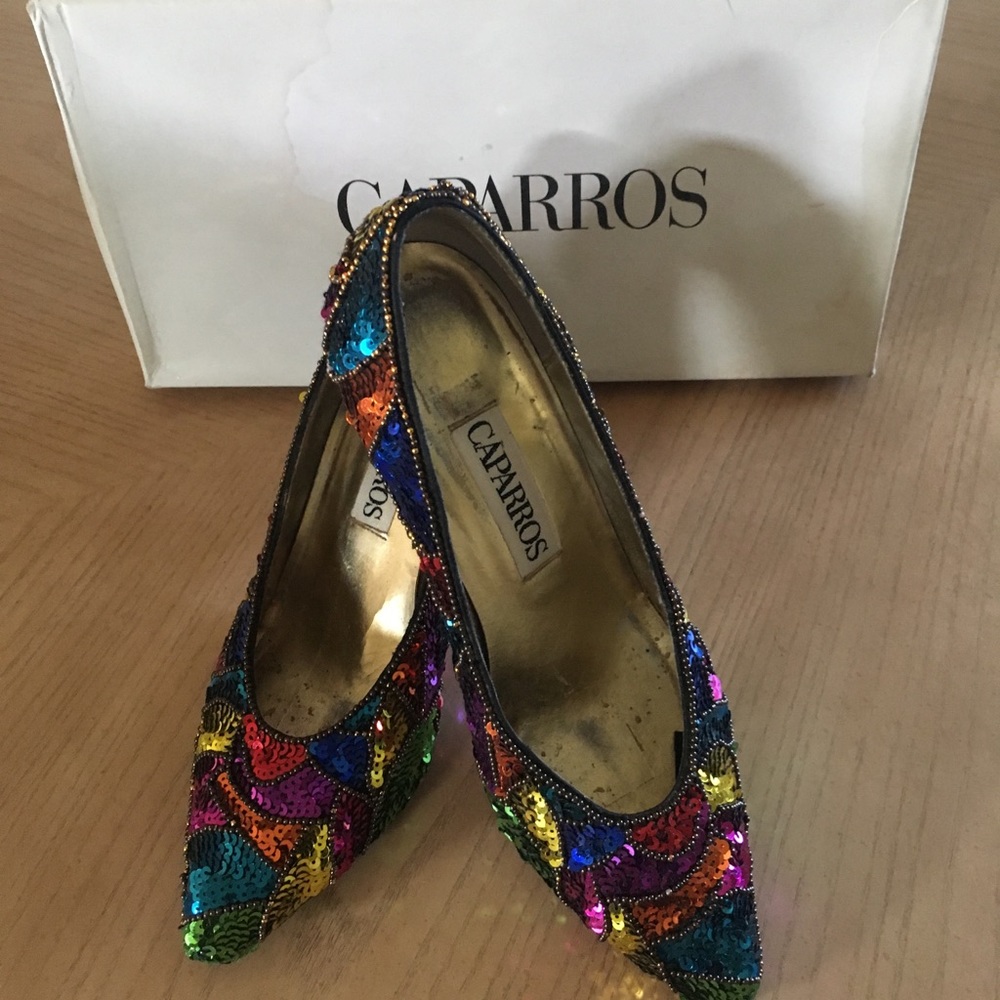 Caparros vtg. Multi color sequin pump 3 in sz. 7