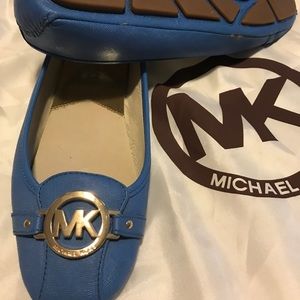 MK Authentic flats - like new