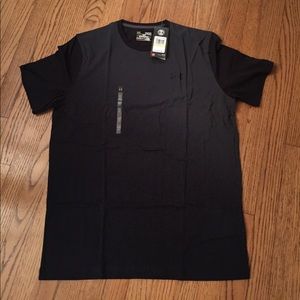 Men's Under Armour shirt