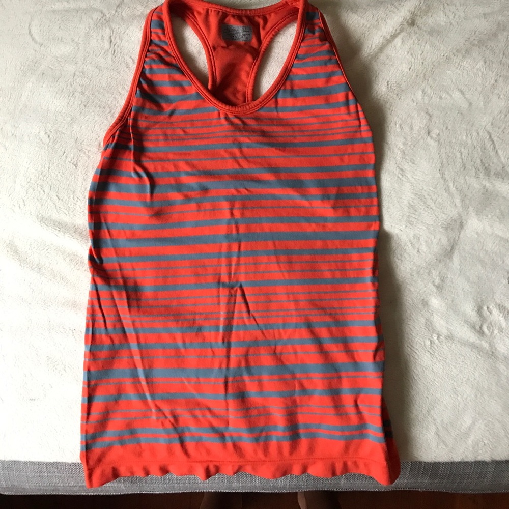 Athleta built in bra tank