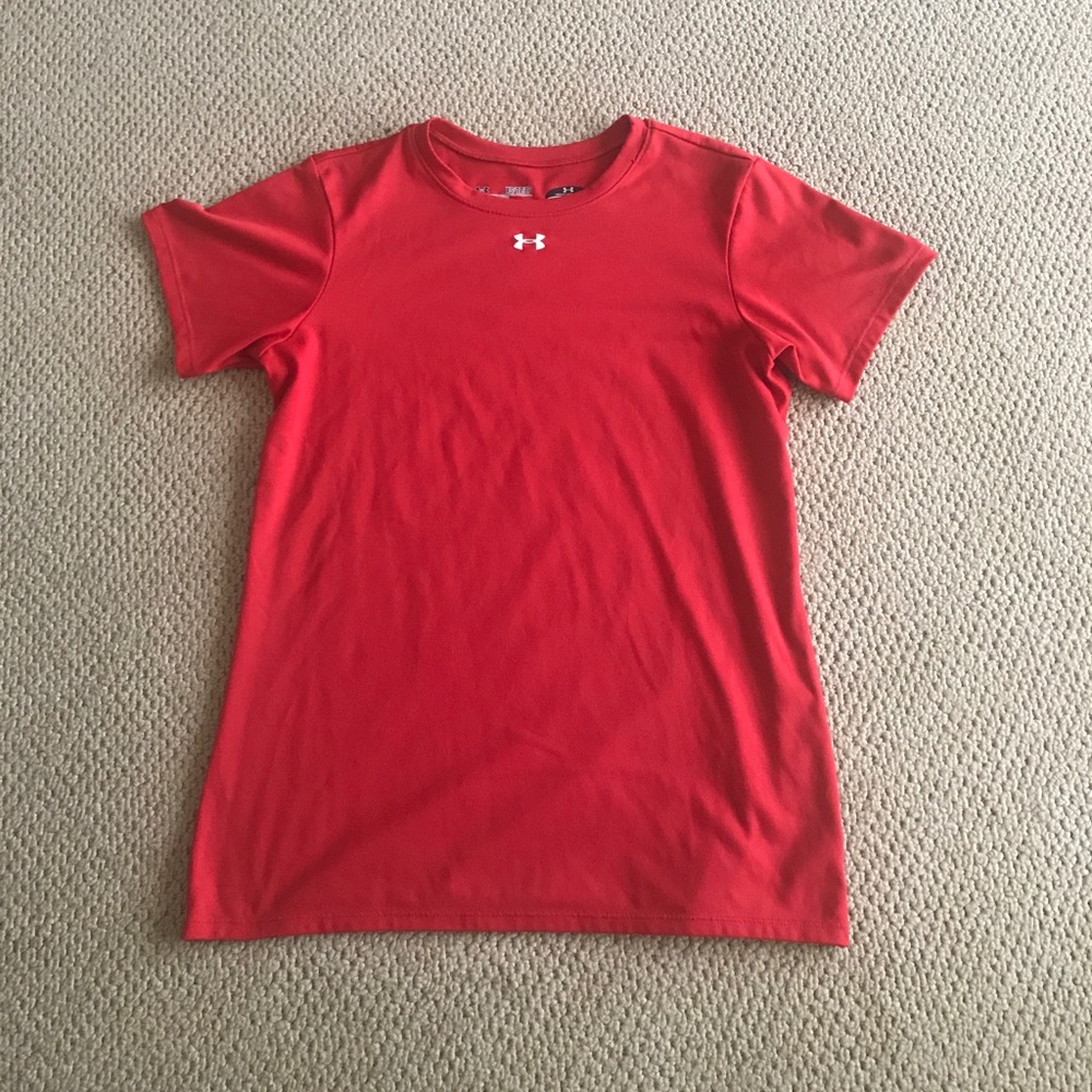 Women's Red UA locker tee size XS