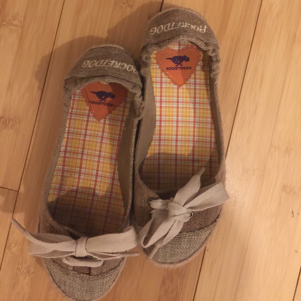 Rocket dog flats