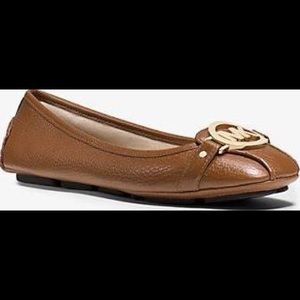Michael Kors flats