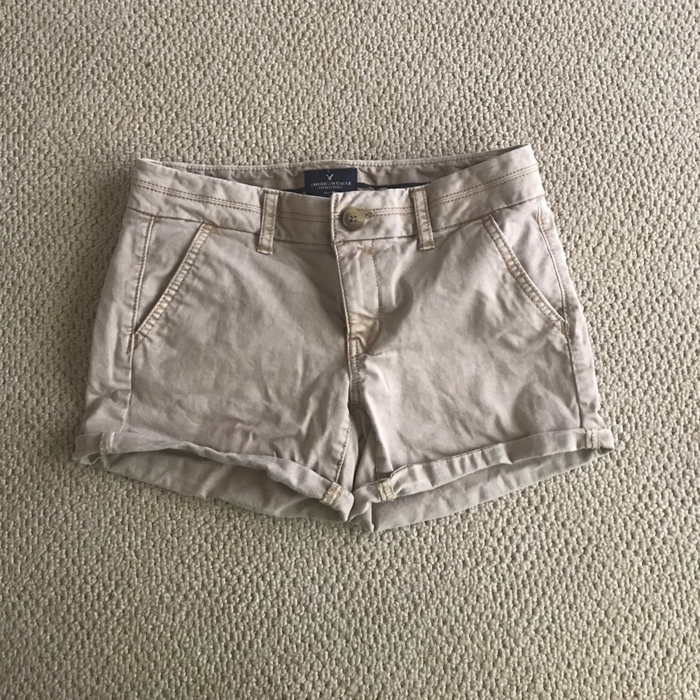American Eagle Women's Midi Khaki Shorts