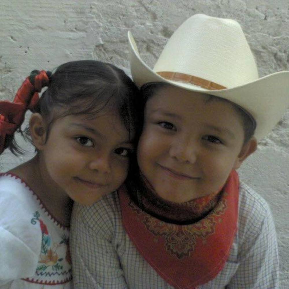 Meet your Posher, Victor israel