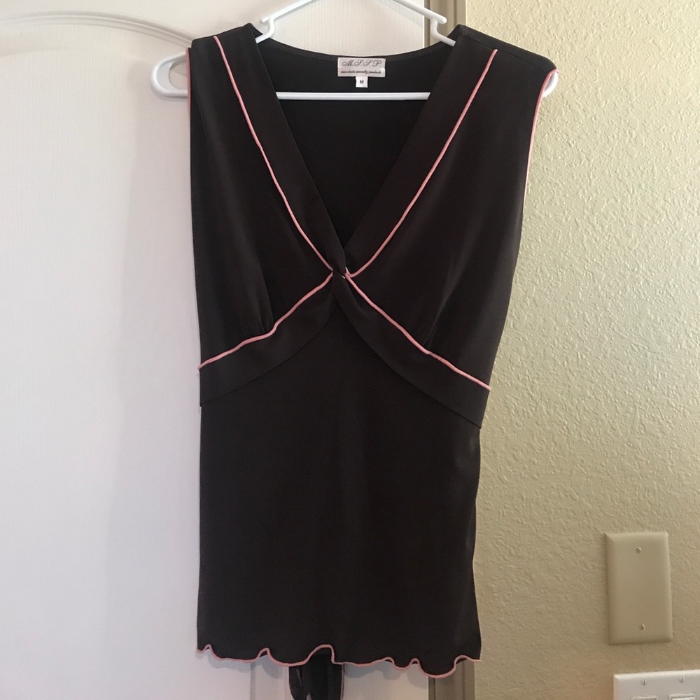 Cute two piece. Top and skirt