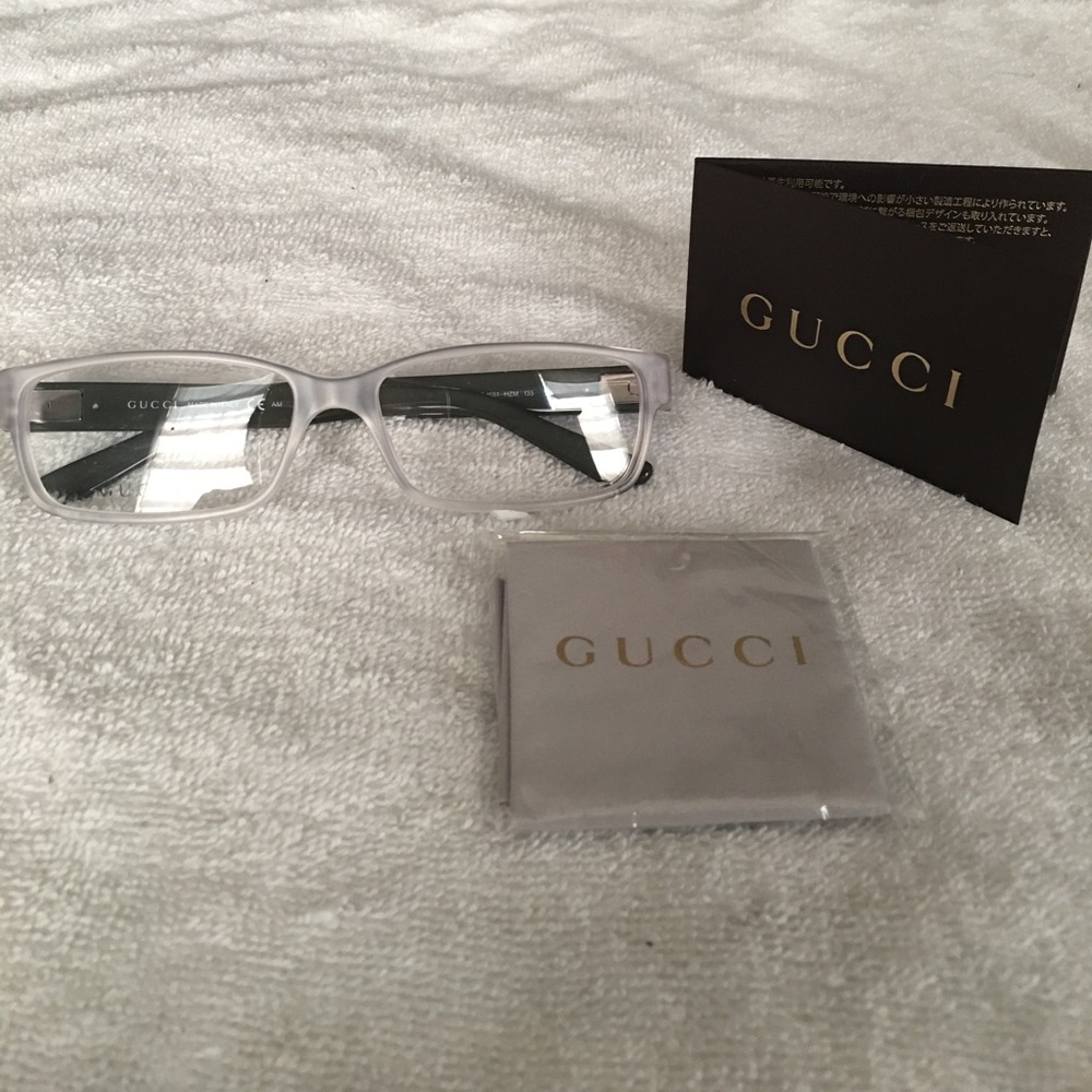 GUCCI eyewear