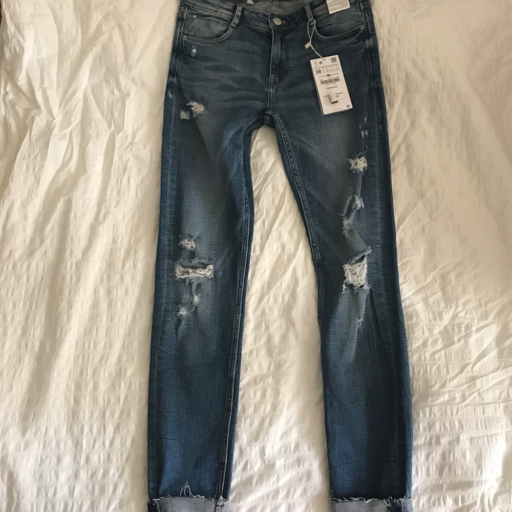 Zara Distressed Jeans