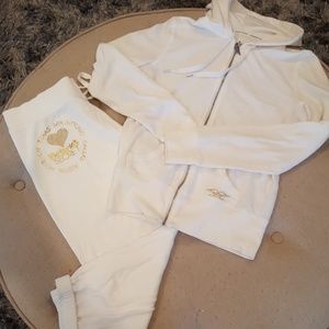 VS sweat outfit white and gold