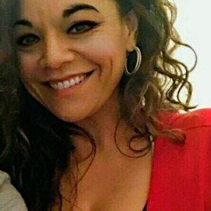 Meet your Posher, Serina