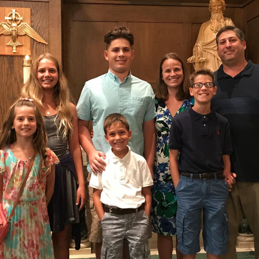 Meet your Posher, Eve