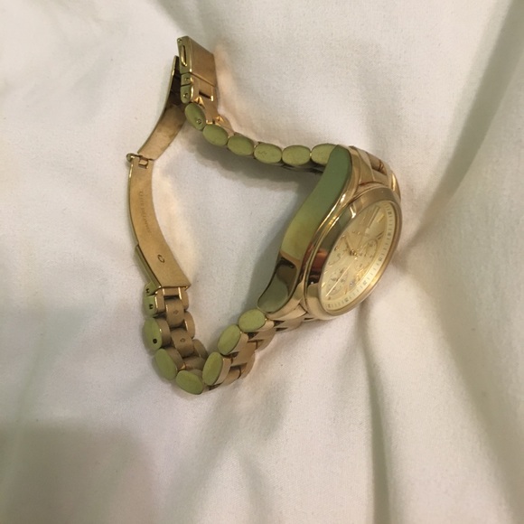 Michael Kors gold watch with Roman numerals - Picture 2 of 2