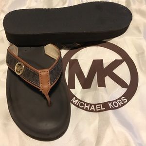 MK Authentic sandals- NEW