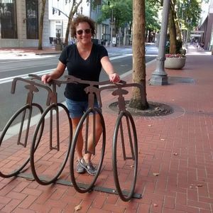 Meet your Posher, Janet