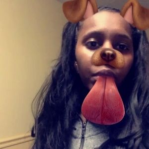 Meet your Posher, Veronique