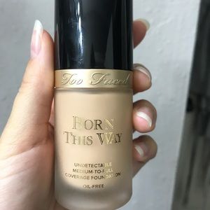 Too Faced Born This Way foundation