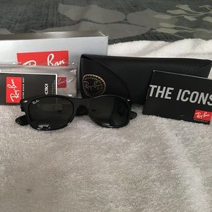 Ray•Ban Sunglasses