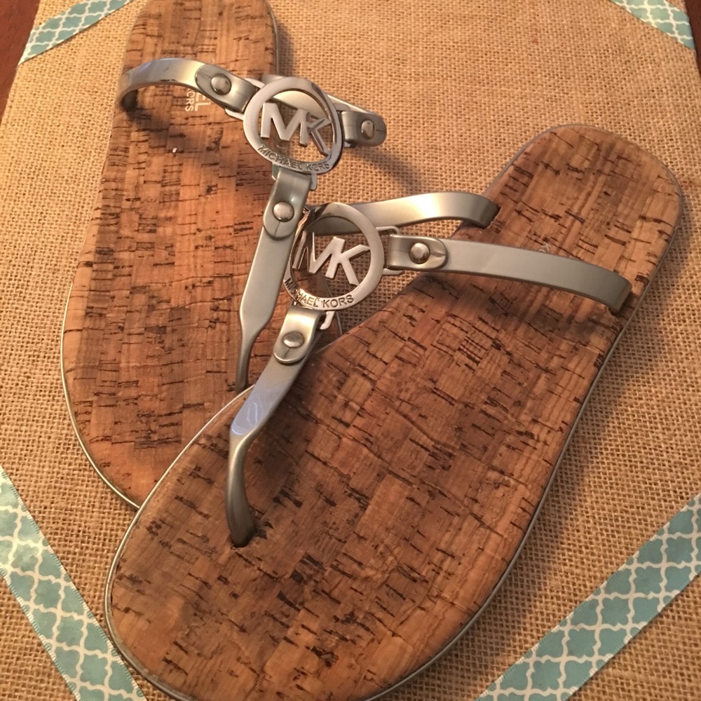 MK Jelly Flip Flops