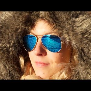 Ray-Ban Blue Mirrored Aviators