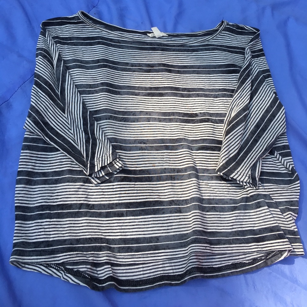 quarter length crop top