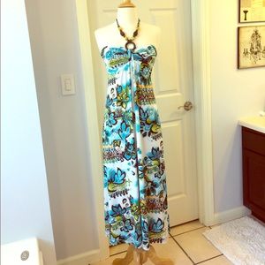 Maxi dress