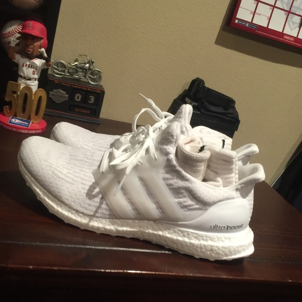 Triple white Ultra Boost 3.0