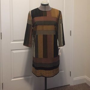BAR III short woven shift dress with 3/4 sleeves