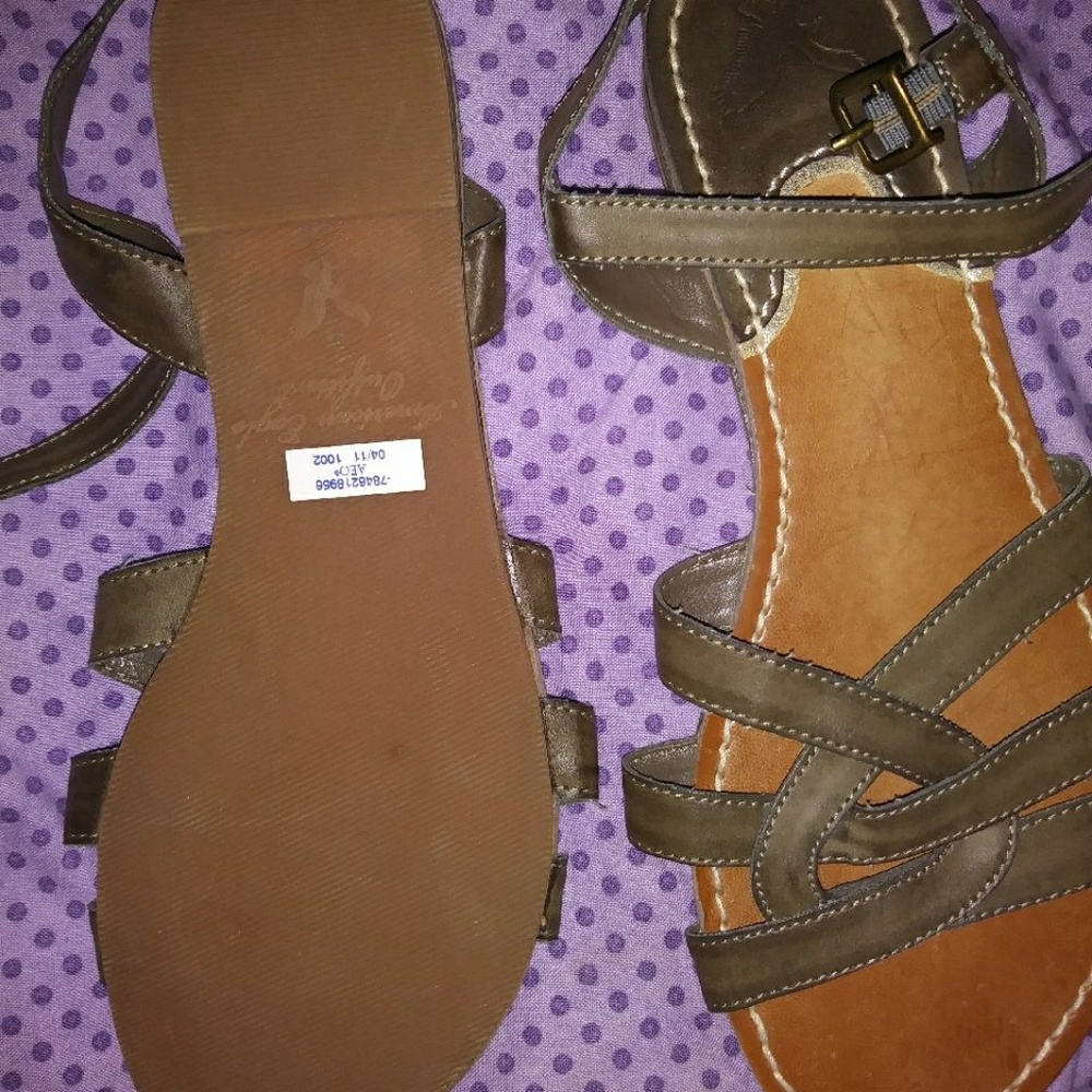 American Eagle sandals