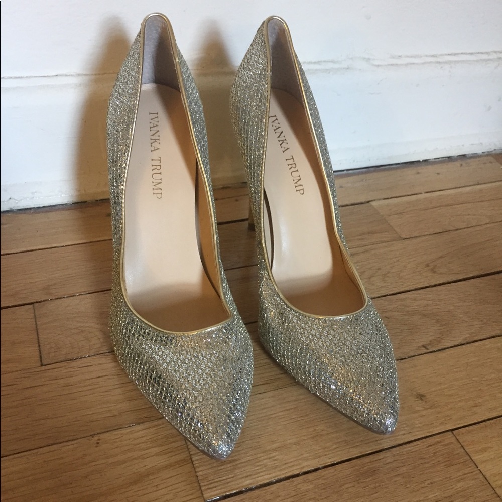 Ivanka Trump size 8 pumps