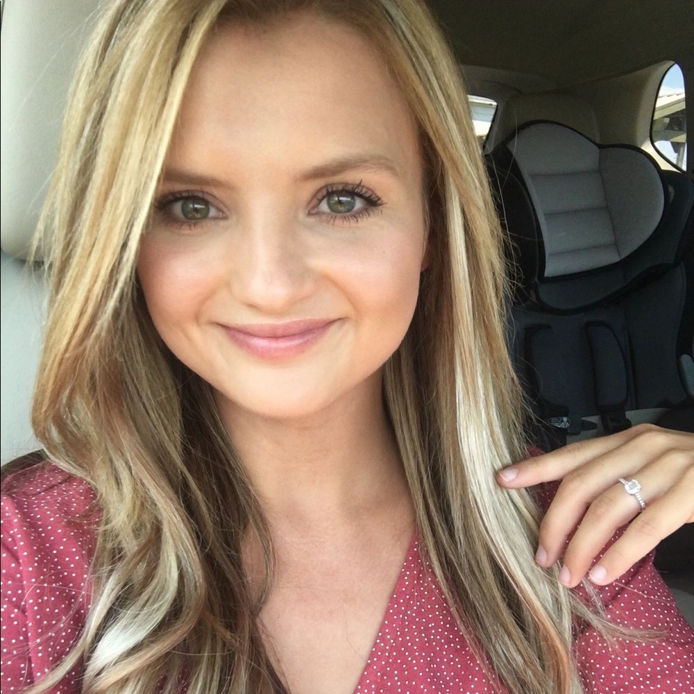 Meet your Posher, Stephanie