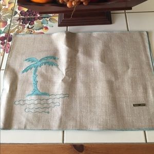 Set of four brand new linen placemats!