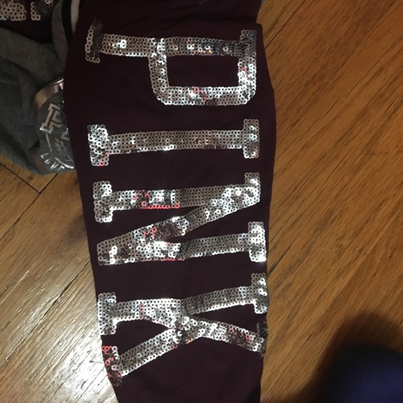 Victoria Secret top - Picture 2 of 3