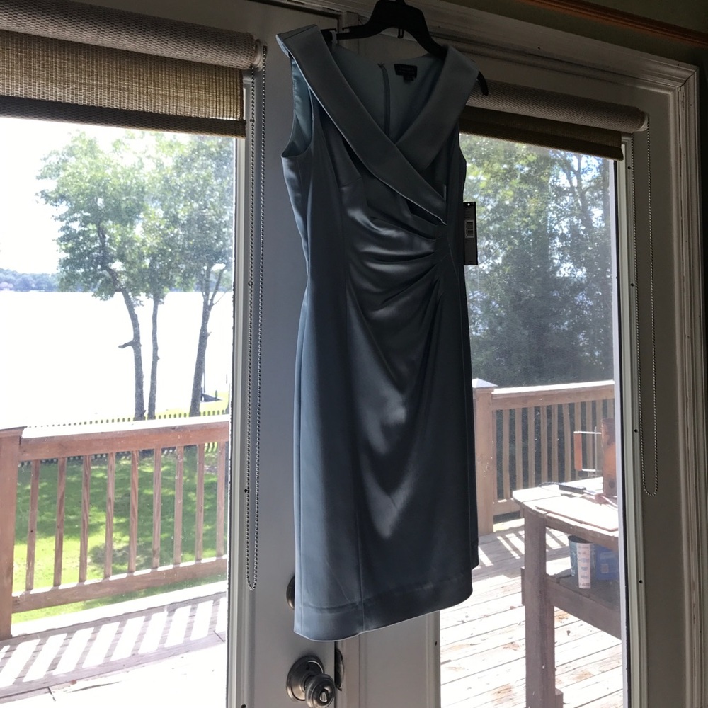 🛑 NWT Tahari dress 🛑