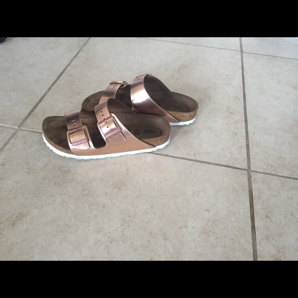 Fun gold Birkenstocks!