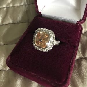 Premier Designs Jewel Ring