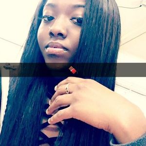 Meet your Posher, Cherele