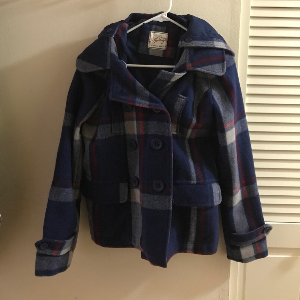 ⭐️LAST CHANCE⭐️ Heritage plaid peacoat